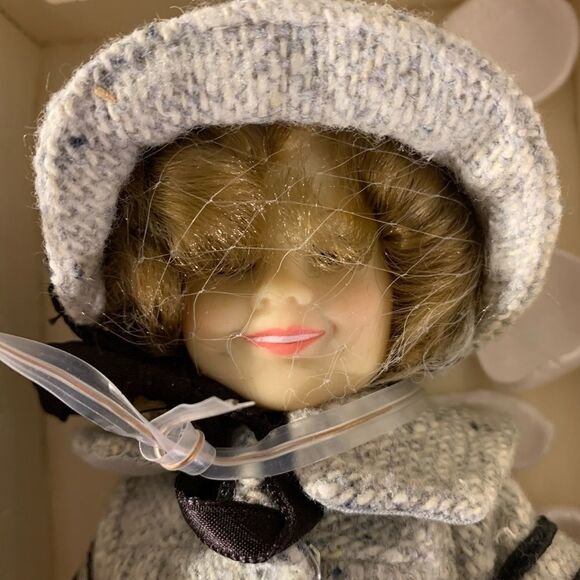 Shirley Temple Doll From Ideal - Picture 11 of 16